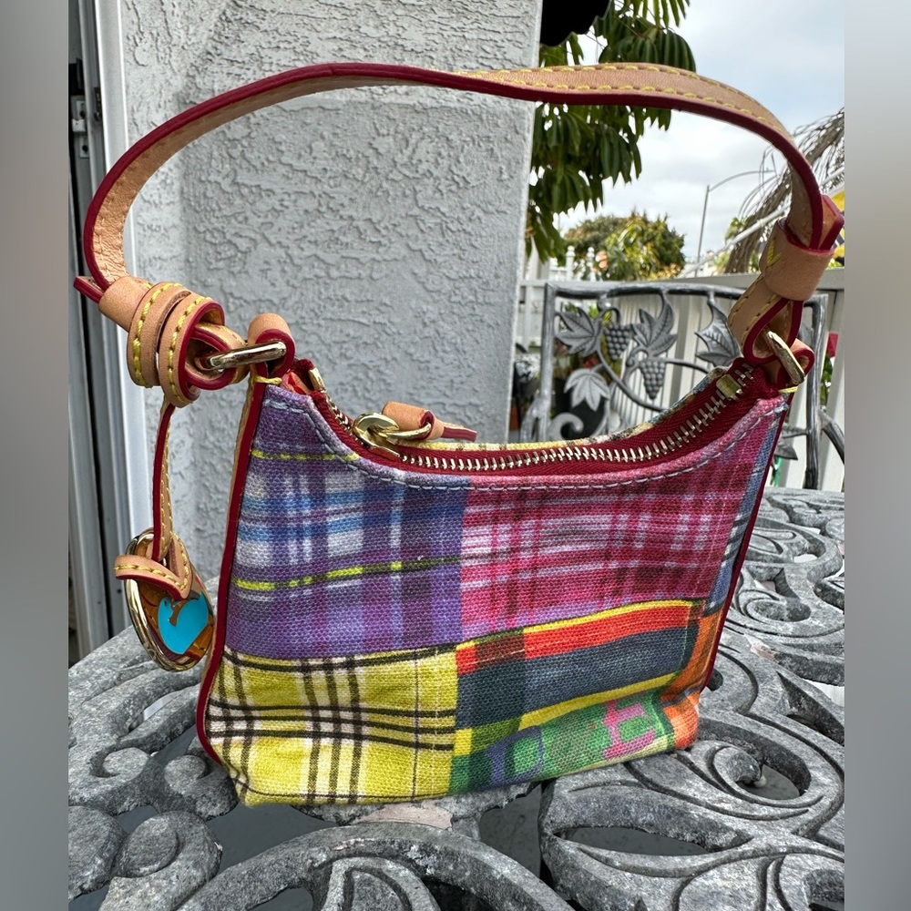 Dooney & Bourke Bitsy Bag NWOT